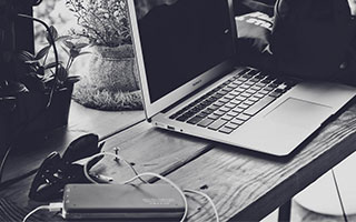 熊猫体育APP-克罗地亚手球队在巴黎奥运会上表现出色，晋级四强，克罗地亚奥运落选赛