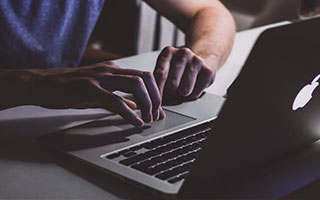 熊猫体育APP-克罗地亚手球队在巴黎奥运会上表现出色，晋级四强，克罗地亚奥运落选赛